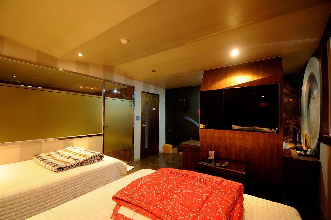 Wow Motel Busan Bagian luar foto